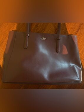 KATE SPADE - Cherrywood Schuyler Leather